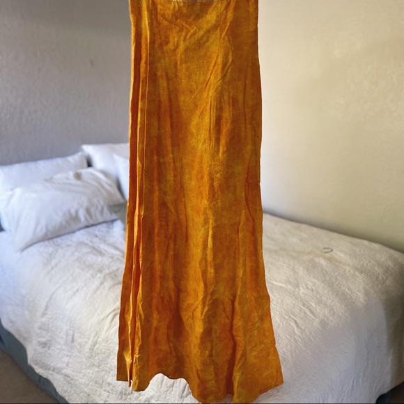 1970s Maxi Dress - Picture 3 of 6